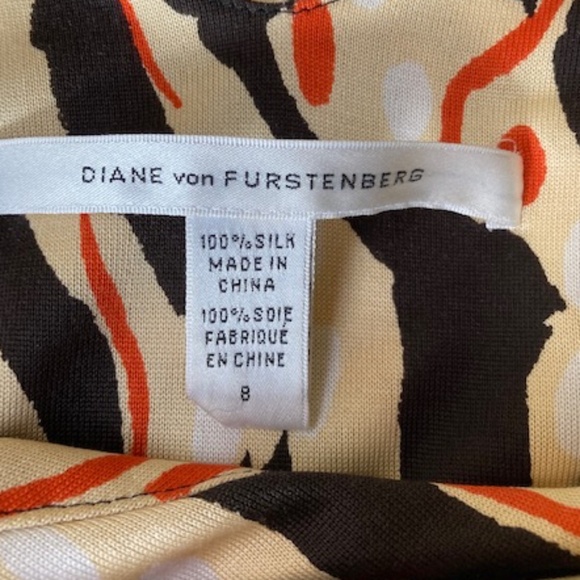 Diane Von Furstenberg Silk Dress - Picture 10 of 13